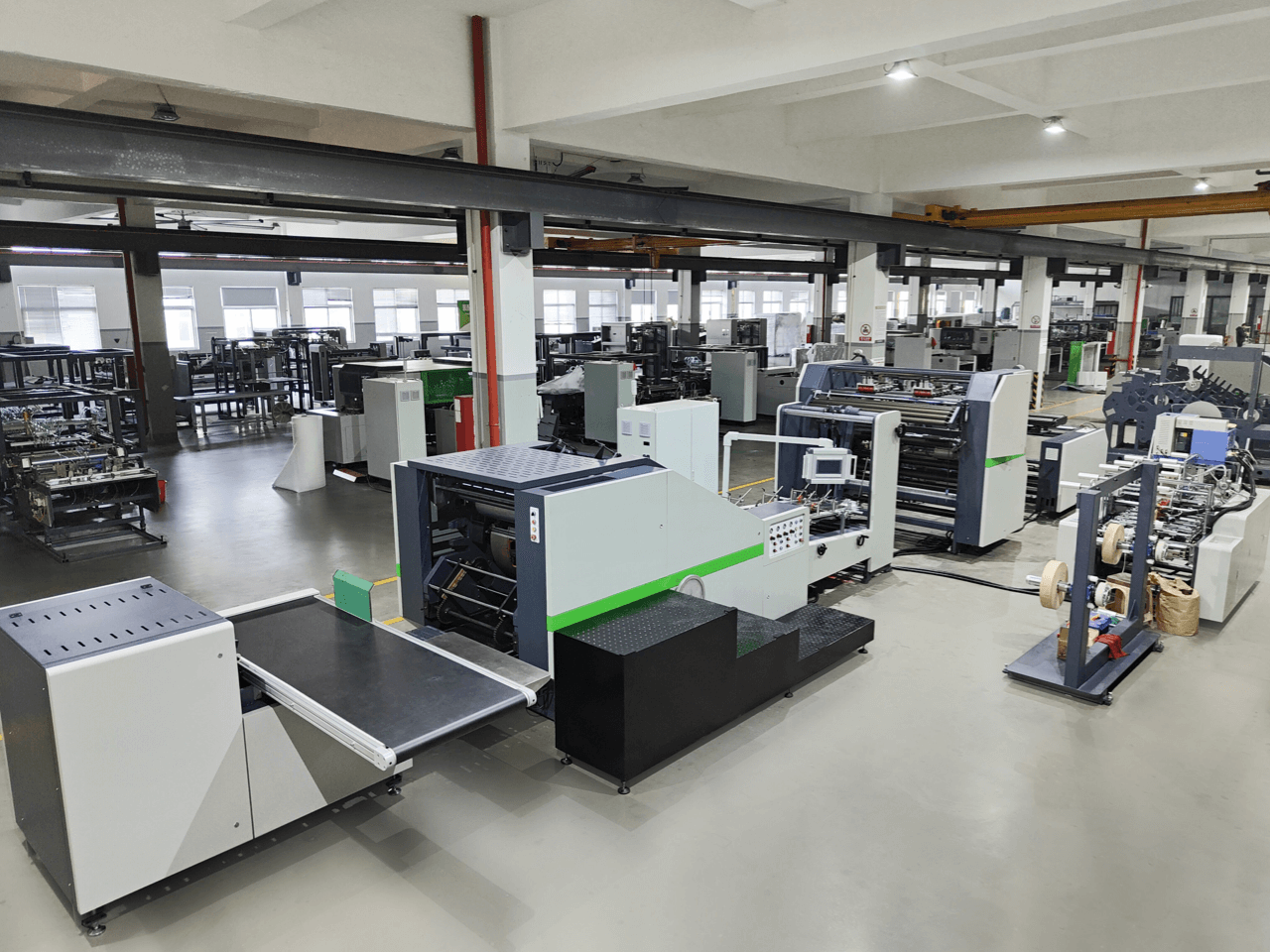 حلول آلات تصنيع الأكياس الورقية