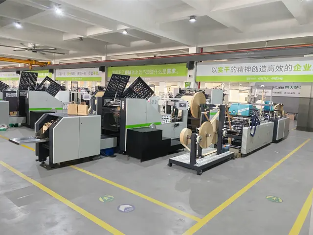 الدليل النهائي لآلات صنع الأكياس الورقية: التكنولوجيا والفوائد واتجاهات السوق